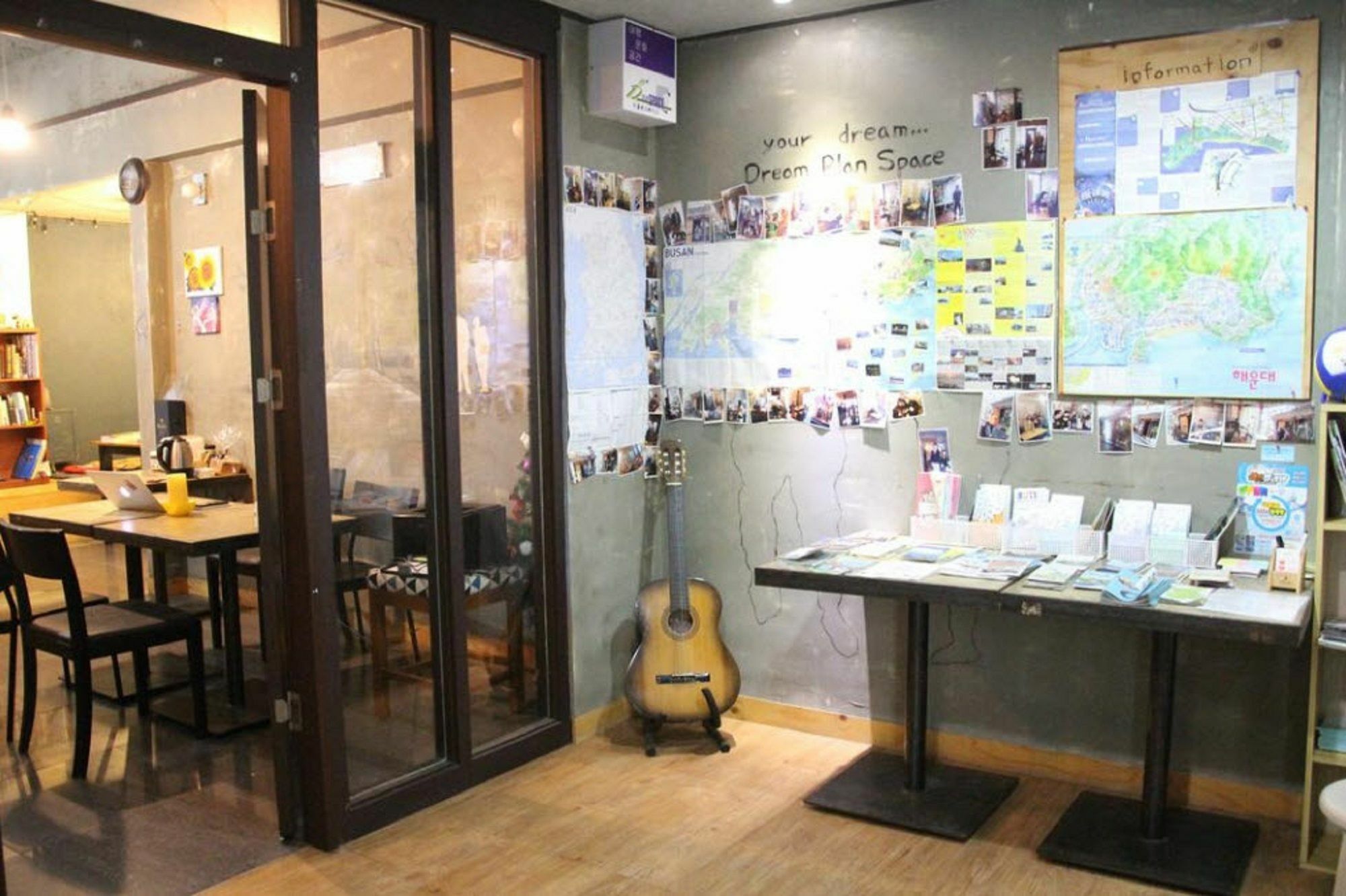 Backpackers' House Hotel Busan Exterior photo